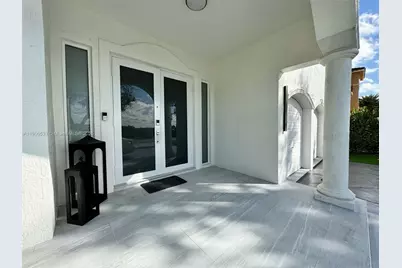 8521 NW 162nd St, Miami Lakes, FL 33016 - Photo 29