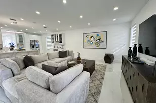 8521 NW 162nd St, Miami Lakes, FL 33016 - Photo 21