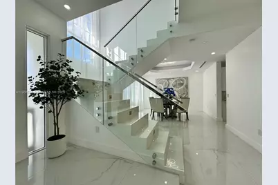 8521 NW 162nd St, Miami Lakes, FL 33016 - Photo 7