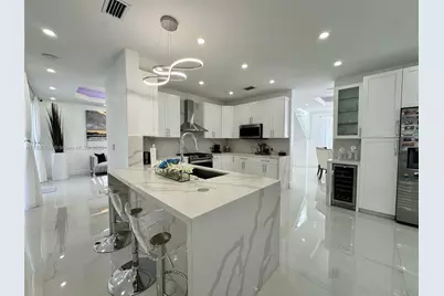 8521 NW 162nd St, Miami Lakes, FL 33016 - Photo 31