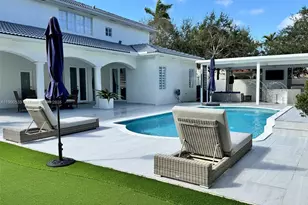 8521 NW 162nd St, Miami Lakes, FL 33016 - Photo 45