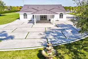 20407 SW 226th St, Miami, FL 33170 - Photo 13