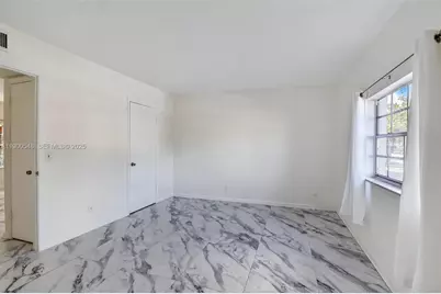 1405 Miami Rd #5, Fort Lauderdale, FL 33316 - Photo 15