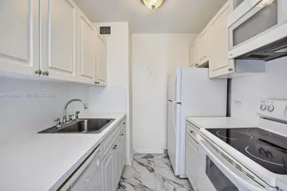 1405 Miami Rd #5, Fort Lauderdale, FL 33316 - Photo 13