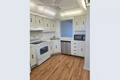 2571 Aragon Blvd #414, Sunrise, FL 33322 - Photo 1