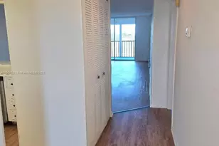 2571 Aragon Blvd, Sunrise, FL 33322 - Photo 5