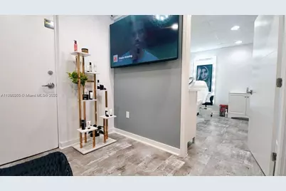 13205 SW 137 Ave, Kendall, FL 33186 - Photo 21