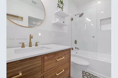 11504 NE 6th Ave, Biscayne Park, FL 33161 - Photo 57