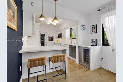 11504 NE 6th Ave, Biscayne Park, FL 33161 - Photo 21