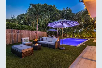 11504 NE 6th Ave, Biscayne Park, FL 33161 - Photo 85