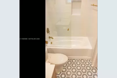 11504 NE 6th Ave, Biscayne Park, FL 33161 - Photo 59