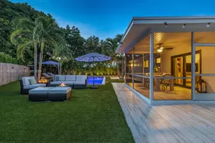 11504 NE 6th Ave, Biscayne Park, FL 33161 - Photo 81