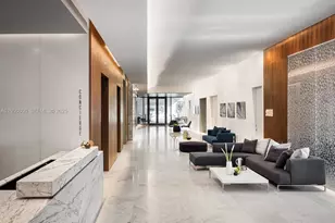 68 SE 6th St, Miami, FL 33131 - Photo 39