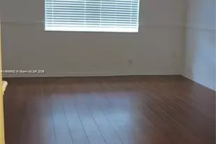 350 Lakeview Dr, Weston, FL 33326 - Photo 5