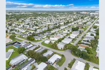 8360 SW 21st St, Davie, FL 33324 - Photo 29