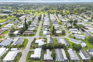 8360 SW 21st St, Davie, FL 33324 - Photo 23