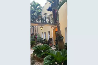4812 Pine Tree Dr #204, Miami Beach, FL 33140 - Photo 9