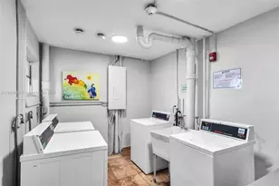 1770 NE 191st St, Miami, FL 33179 - Photo 35