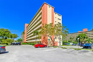 1770 NE 191st St, Miami, FL 33179 - Photo 11