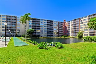 1770 NE 191st St, Miami, FL 33179 - Photo 9