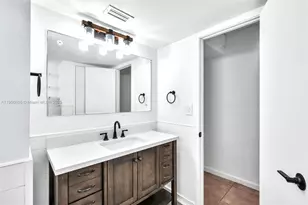 1770 NE 191st St, Miami, FL 33179 - Photo 25