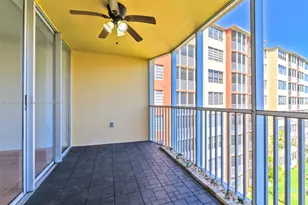 1770 NE 191st St, Miami, FL 33179 - Photo 3