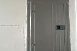 1865 79th Street Causeway, Miami Beach, FL 33141 - Photo 21