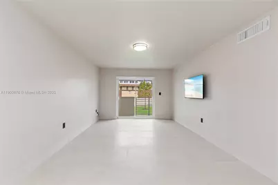 13200 NE 7th Ave #121, North Miami, FL 33161 - Photo 5