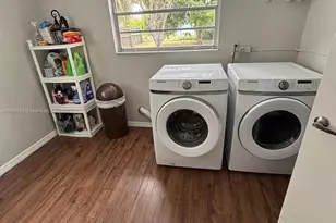 262 NE Floresta Dr, Port Saint Lucie, FL 34983 - Photo 19