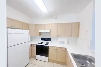 9340 Fontainebleau Blvd #W206, Miami, FL 33172 - Photo 13