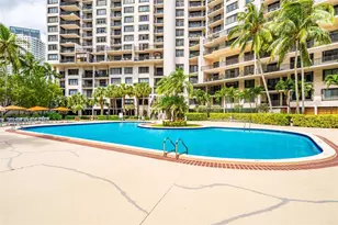 540 Brickell Key Dr, Miami, FL 33131 - Photo 29