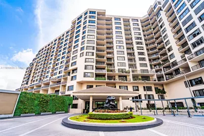 540 Brickell Key Dr #1813, Miami, FL 33131 - Photo 3