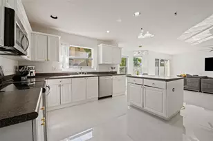 2235 SW 166th Ave, Miramar, FL 33027 - Photo 21