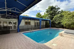 2075 Arch Creek Dr, North Miami, FL 33181 - Photo 29