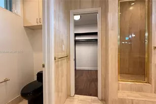 2075 Arch Creek Dr, North Miami, FL 33181 - Photo 23