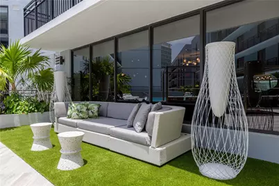 1005 Spring Garden Rd #220, Miami, FL 33136 - Photo 9