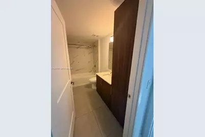 1005 Spring Garden Rd #220, Miami, FL 33136 - Photo 5