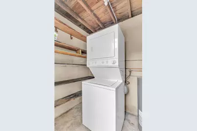 69 NE 115th St, Miami, FL 33161 - Photo 21