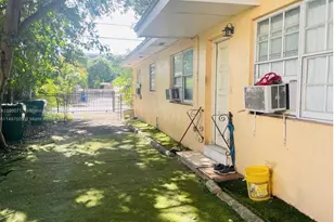 241 NW 32nd St, Miami, FL 33127 - Photo 5