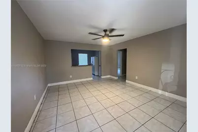 241 NW 32nd St, Miami, FL 33127 - Photo 19