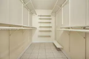 8527 Old Country Manor, Davie, FL 33328 - Photo 11