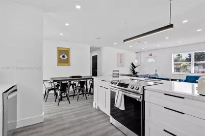 7471 Hope St, Hollywood, FL 33024 - Photo 9