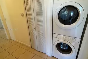 2835 SE 16th Ave, Homestead, FL 33035 - Photo 9