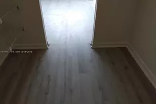 16570 NE 26th Ave, North Miami Beach, FL 33160 - Photo 17