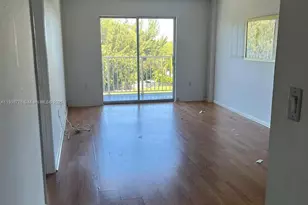 16465 NE 22nd Ave, North Miami Beach, FL 33160 - Photo 19
