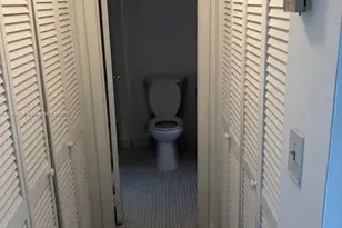 16465 NE 22nd Ave, North Miami Beach, FL 33160 - Photo 5