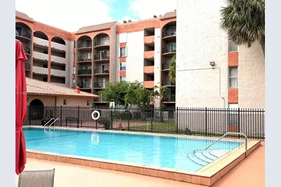5201 NW 7th St #212, Miami, FL 33126 - Photo 9