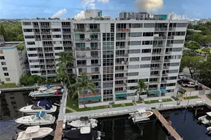 1700 N N River Dr, Miami, FL 33125 - Photo 1