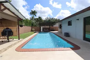 10615 SW 129th Ct, Miami, FL 33186 - Photo 23