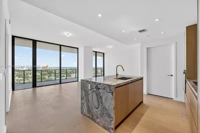 500 Alton Rd #1407, Miami Beach, FL 33139 - Photo 1
